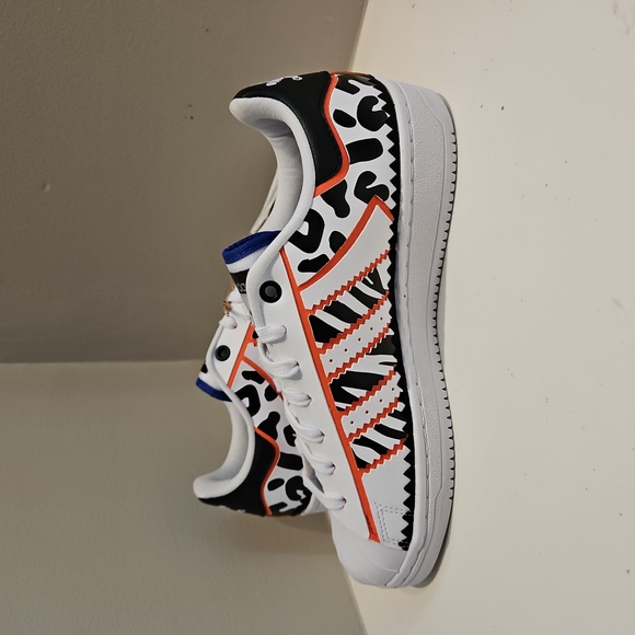 Adidas Superstar OT Tech- Animal Print, Size 8. - Picture 7 of 7